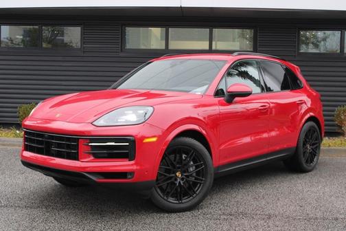 2025 Porsche Cayenne Base