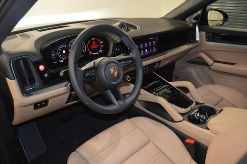 2026 Porsche Cayenne AWD
