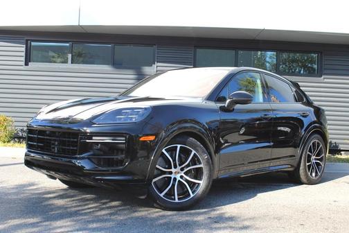 2026 Porsche Cayenne GTS