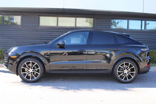 2026 Porsche Cayenne AWD