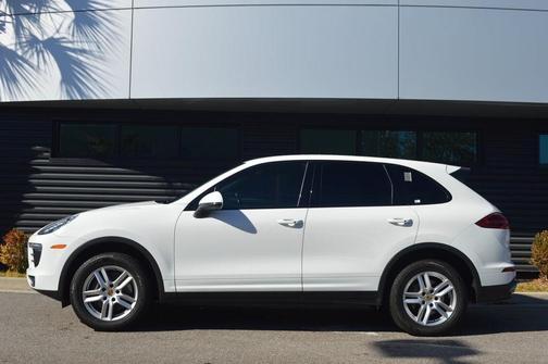 2017 Porsche Cayenne 