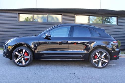 2026 Porsche Macan S