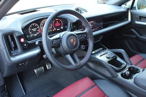 2026 Porsche Cayenne S Coupe AWD