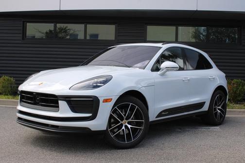 2025 Porsche Macan 