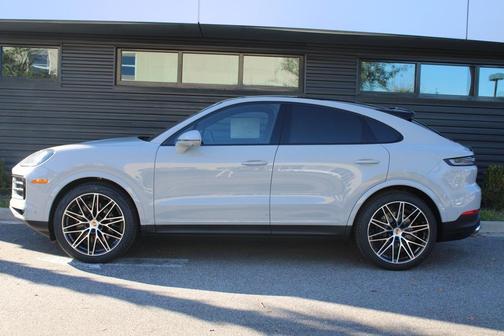 2026 Porsche Cayenne AWD