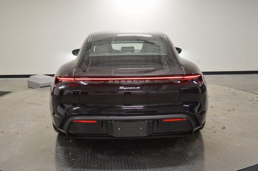 Jet Black Metallic 2025 Porsche Taycan 4