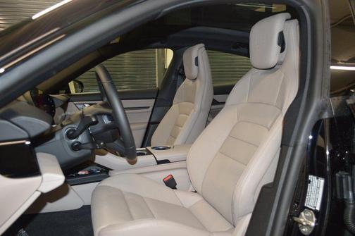 Jet Black Metallic 2025 Porsche Taycan 4