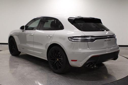 2025 Porsche Macan GTS