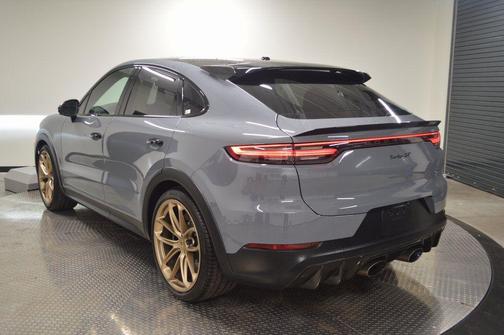 Arctic Grey 2023 Porsche Cayenne Turbo GT
