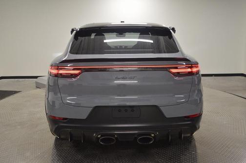 2023 Porsche Cayenne Turbo GT