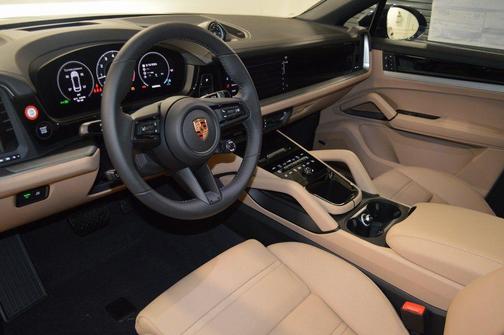 2026 Porsche Cayenne AWD