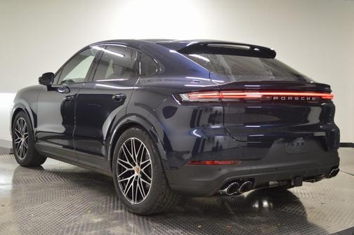 2026 Porsche Cayenne AWD