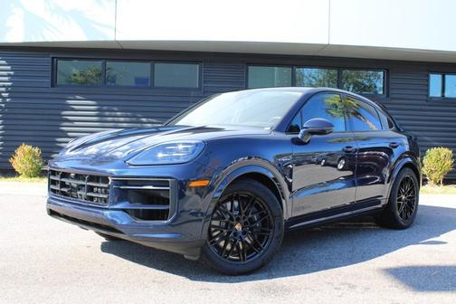 2026 Porsche Cayenne Base