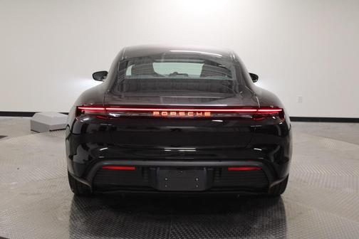 2025 Porsche Taycan Base