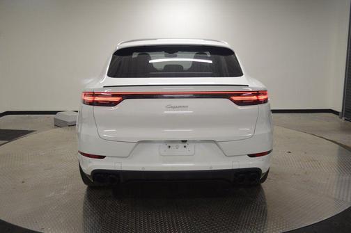 2023 Porsche Cayenne Platinum Edition