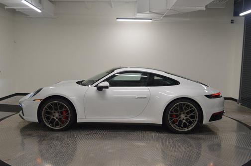 2022 Porsche 911 Carrera S