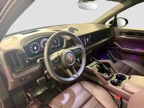 Black Metallic 2025 Porsche Cayenne GTS