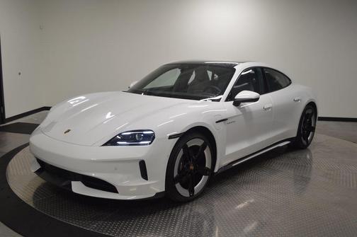 2026 Porsche Taycan 