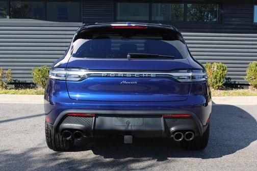 2026 Porsche Macan 