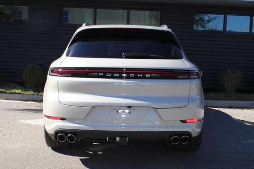 2026 Porsche Cayenne Base
