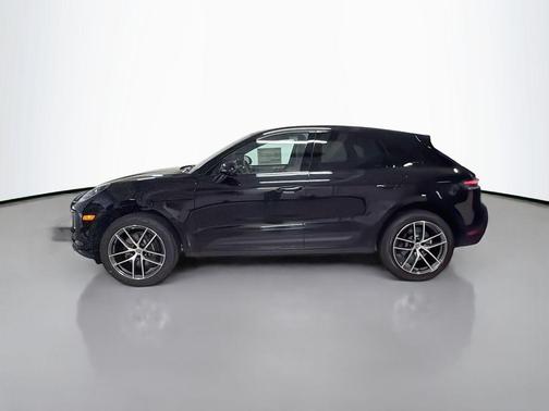 Jet Black Metallic 2026 Porsche Macan