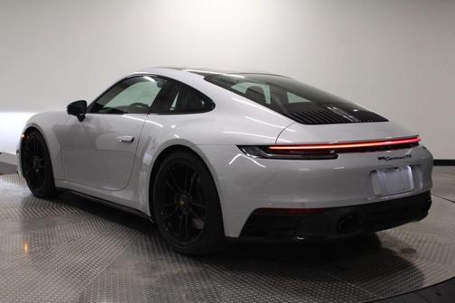 2024 Porsche 911 Carrera GTS