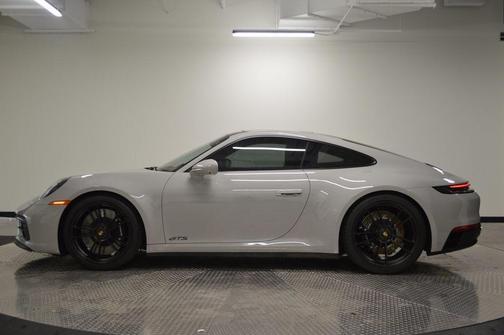 2024 Porsche 911 Carrera GTS