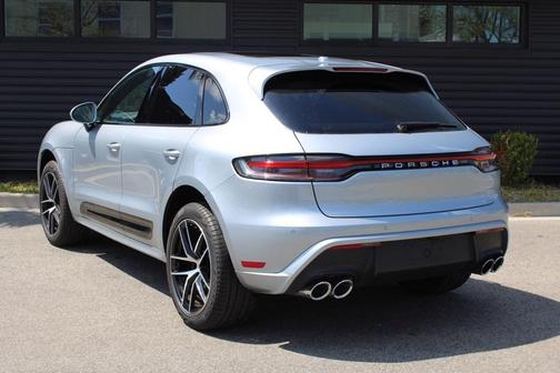 2024 Porsche Macan 