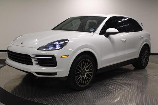 2023 Porsche Cayenne S Platinum Edition
