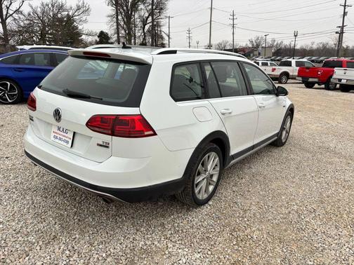 2017 Volkswagen Golf Alltrack TSI SEL