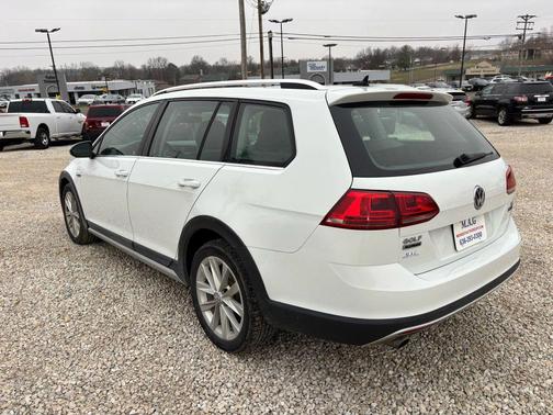 2017 Volkswagen Golf Alltrack TSI SEL