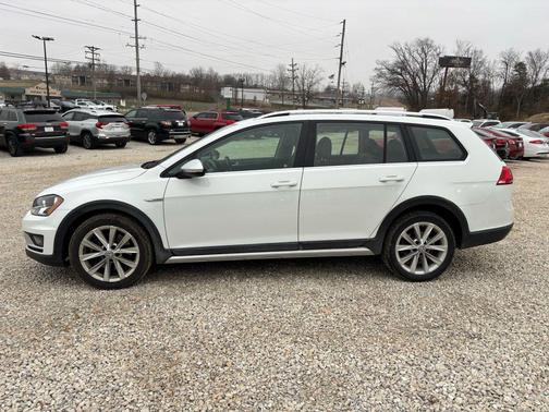2017 Volkswagen Golf Alltrack TSI SEL