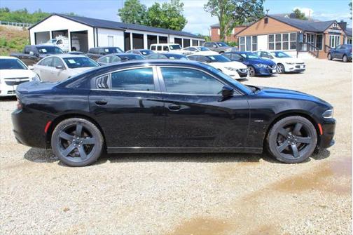 2017 Dodge Charger R/T