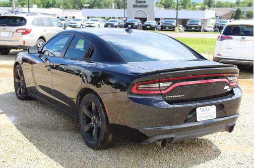 2017 Dodge Charger R/T