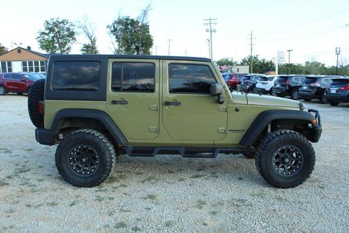 2013 Jeep Wrangler Unlimited Sport