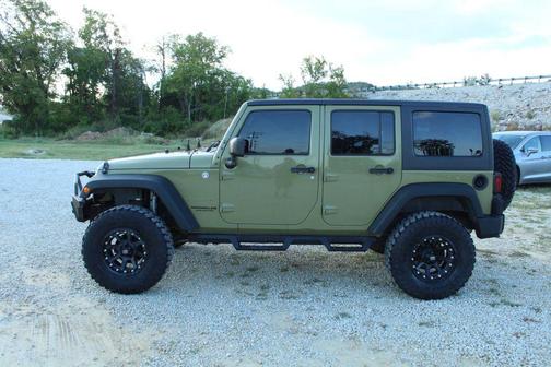 2013 Jeep Wrangler Unlimited Sport
