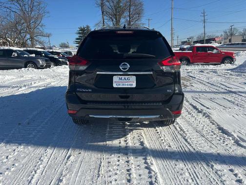 2018 Nissan Rogue SL