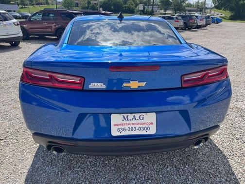 Hyper Blue Metallic 2018 Chevrolet Camaro 1LT