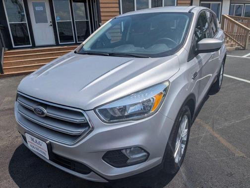 Silver 2017 Ford Escape SE