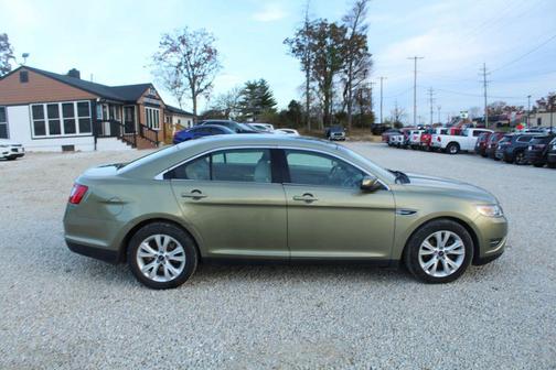 2012 Ford Taurus SEL
