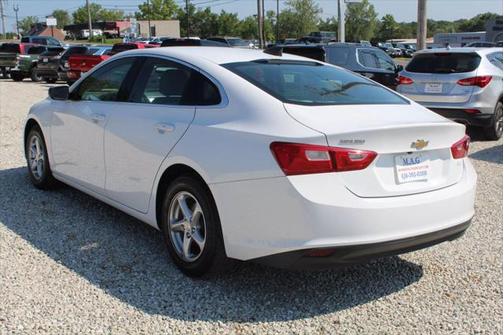 2017 Chevrolet Malibu 1LS