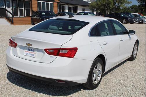 2017 Chevrolet Malibu 1LS