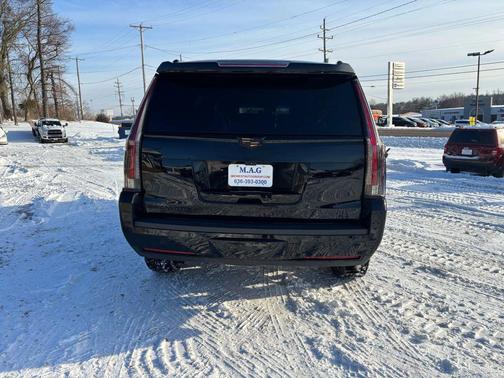 2017 Cadillac Escalade Platinum