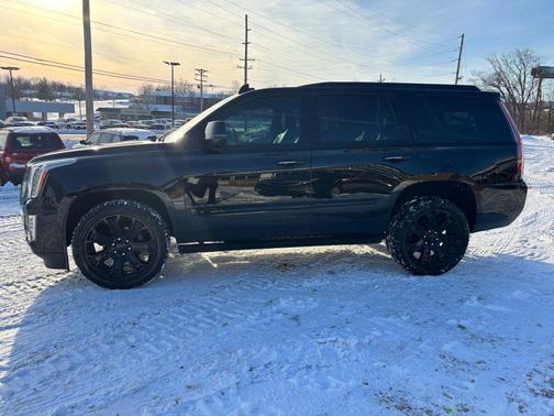 2017 Cadillac Escalade Platinum