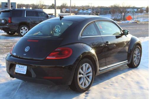 2013 Volkswagen Beetle 2.0L TDI