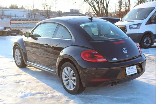 2013 Volkswagen Beetle 2.0L TDI