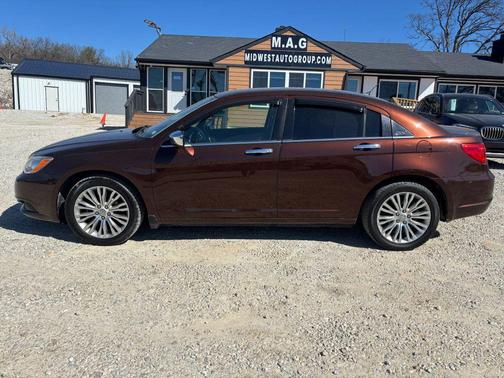 2012 Chrysler 200 Limited