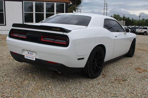 2016 Dodge Challenger R/T Scat Pack