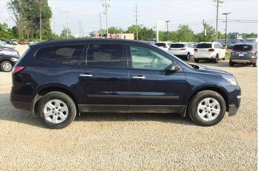 2016 Chevrolet Traverse LS