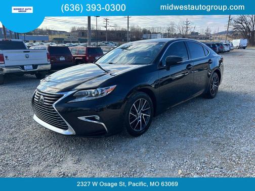 2017 Lexus ES 350 Base